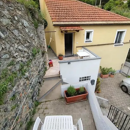 La Merla, Apartment Celle Ligure